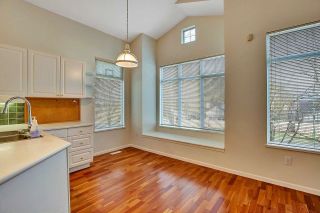 Photo 9: 9 5240 OAKMOUNT Crescent in Burnaby: Oaklands Townhouse for sale in "SANTA CLARA" (Burnaby South)  : MLS®# R2640945