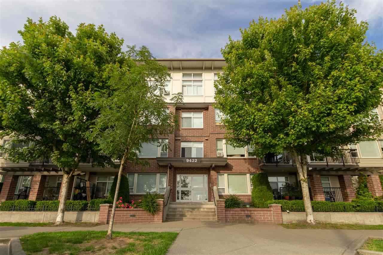 Main Photo: 303 9422 VICTOR Street in Chilliwack: Chilliwack N Yale-Well Condo for sale in "NEWMARK" : MLS®# R2279466