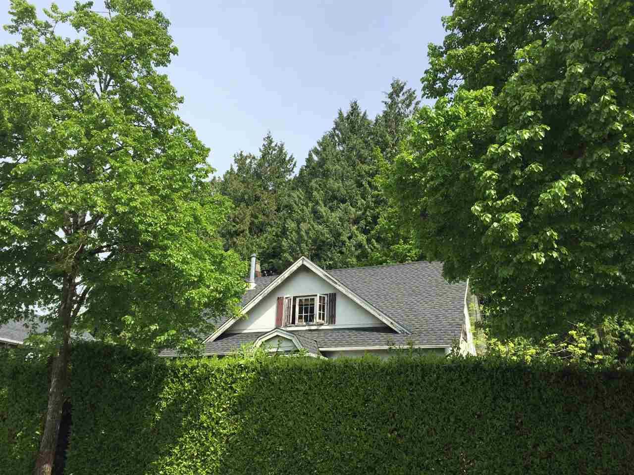 Main Photo: 857 E 45TH Avenue in Vancouver: Fraser VE House for sale in "Fraser" (Vancouver East)  : MLS®# R2168732
