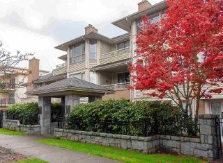 Photo 1: 307 3766 W 7TH Avenue in Vancouver: Point Grey Condo for sale in "THE CUMBERLAND" (Vancouver West)  : MLS®# R2352729