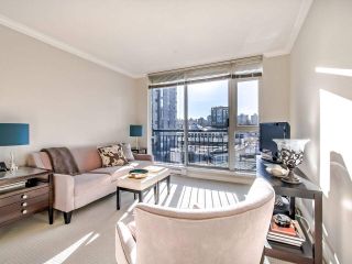 Photo 11: 802 1650 W 7TH Avenue in Vancouver: Fairview VW Condo for sale (Vancouver West)  : MLS®# R2521575
