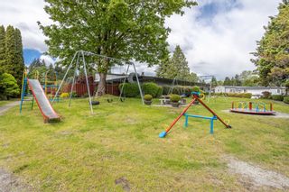 Photo 37: 19678 PONDEROSA Place in Pitt Meadows: Central Meadows Manufactured Home for sale in "MEADOW HIGHLANDS" : MLS®# R2691852
