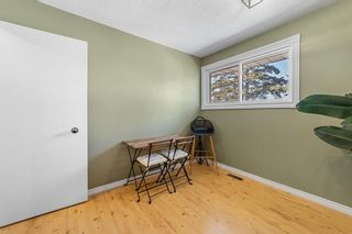 Photo 12: 332 Hunterbrook Place NW in Calgary: Huntington Hills Detached for sale : MLS®# A2038964