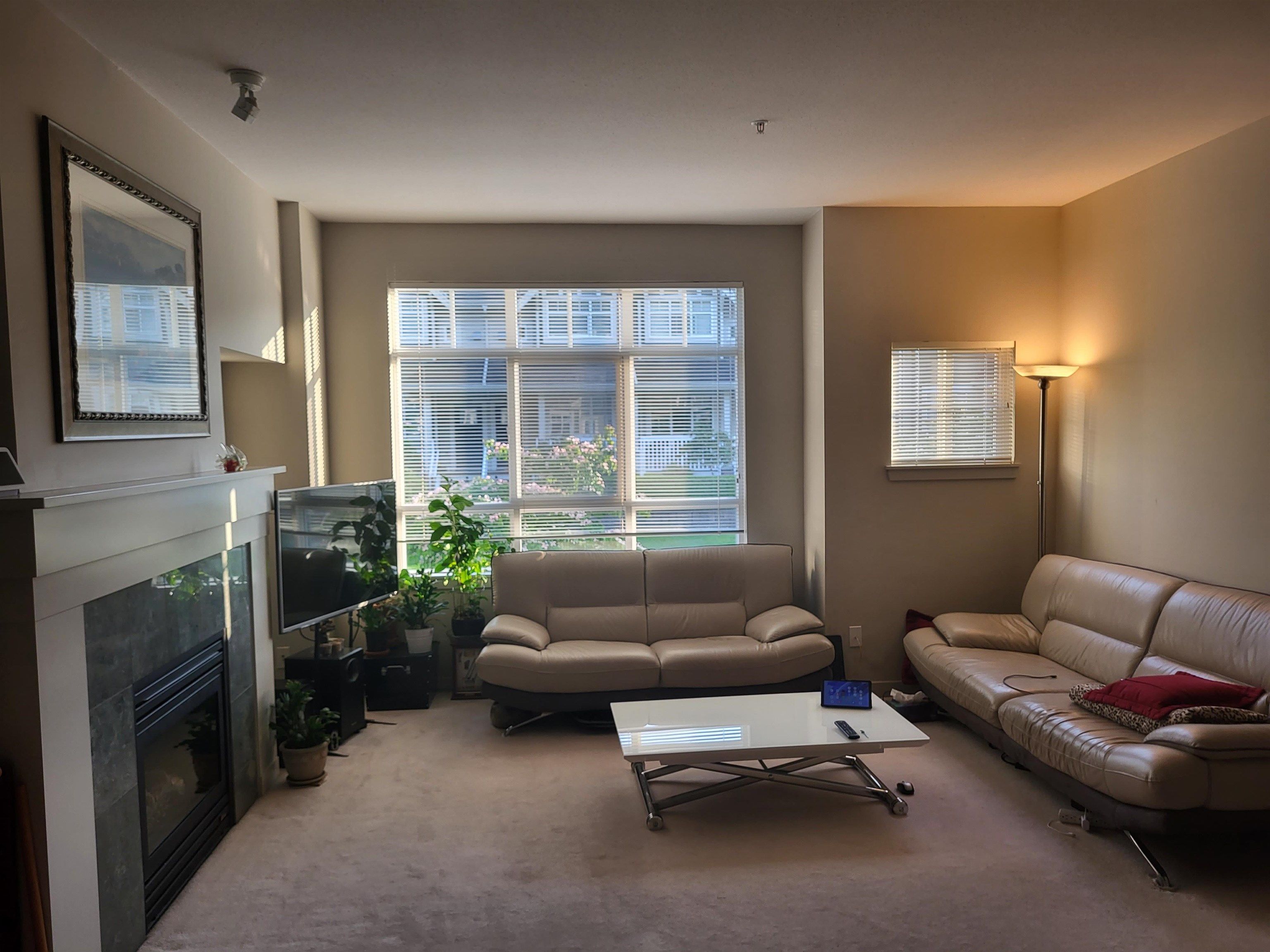 Main Photo: 3210 PERROT Mews in Vancouver: Champlain Heights Townhouse for sale (Vancouver East)  : MLS®# R2780675