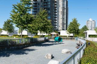 Photo 15: 501 2388 MADISON Avenue in Burnaby: Brentwood Park Condo for sale in "FULTON HOUSE" (Burnaby North)  : MLS®# R2710437