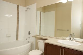 Photo 6: 405 5740 TORONTO Road in Vancouver: University VW Condo for sale in "GLEN LLOYED PARK" (Vancouver West)  : MLS®# R2098395