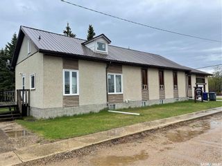 Photo 1: 462 3rd Street West in Glaslyn: Commercial for sale : MLS®# SK894723