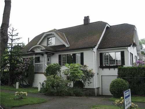 Main Photo: 909 21ST Ave: Fraser VE Home for sale ()  : MLS®# V832988