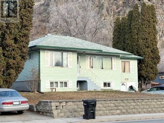 Photo 3: 4007 30 Avenue in Vernon: House for sale : MLS®# 10269871