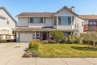 Photo 1: 8456 COX Drive in Mission: Mission BC House for sale : MLS®# R2569245