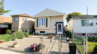 Photo 1: 349 West Martin Avenue in Winnipeg: Elmwood House for sale (3A)  : MLS®# 202121584
