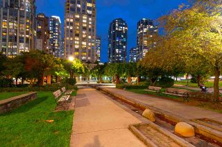 Photo 27: 1905 1188 RICHARDS Street in Vancouver: Yaletown Condo for sale in "PARK PLAZA" (Vancouver West)  : MLS®# R2508576
