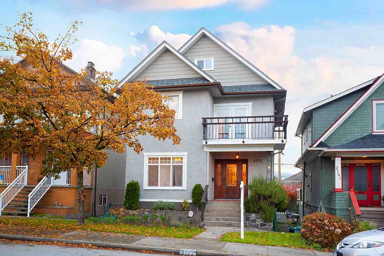 Main Photo: 2773 DUNDAS STREET in Vancouver: Hastings Sunrise House for sale (Vancouver East)  : MLS®# R2517473