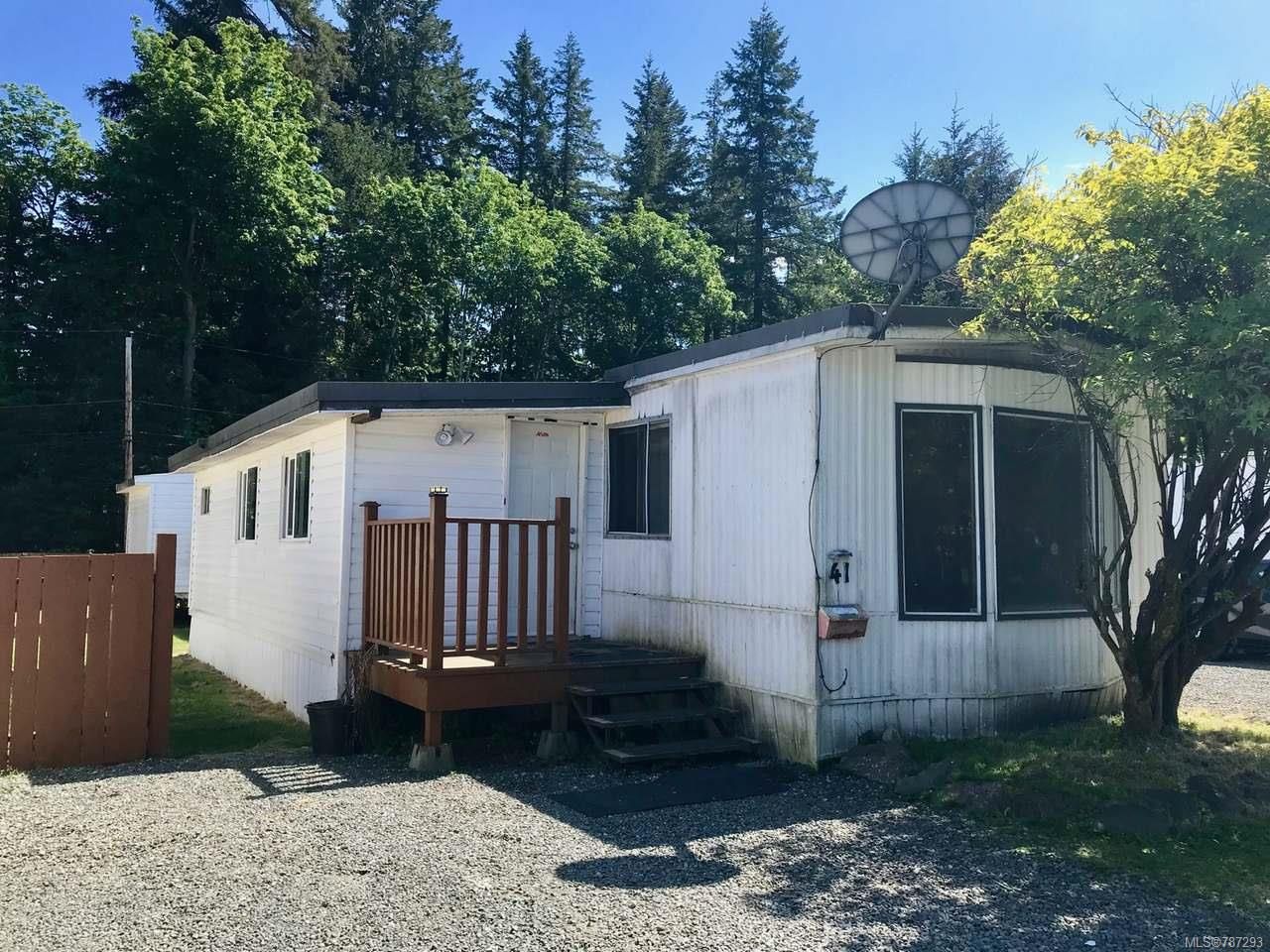 Main Photo: 41 2700 Woodburn Rd in CAMPBELL RIVER: CR Campbell River North Manufactured Home for sale (Campbell River)  : MLS®# 787293