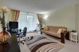 Photo 3: 601 2020 FULLERTON Avenue in North Vancouver: Pemberton NV Condo for sale in "Woodcroft Estates" : MLS®# R2635157