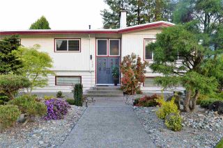 Photo 3: 1752 MYRTLE Way in Port Coquitlam: Oxford Heights House for sale in "OXFORD HEIGHTS" : MLS®# R2441358