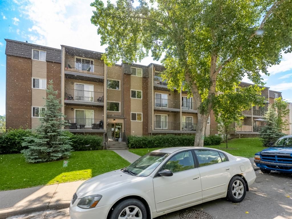 Main Photo: 303 2508 17 Street SW in Calgary: Bankview Apartment for sale : MLS®# A1236362