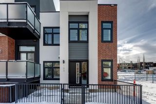 Photo 1: 103 1709 35 Avenue SW in Calgary: Altadore Row/Townhouse for sale : MLS®# A1064217