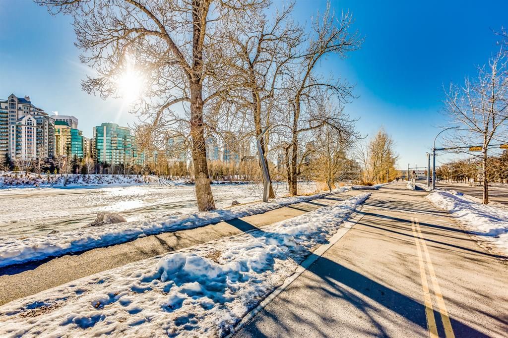 Photo 26: Photos: 106 728 3 Avenue NW in Calgary: Sunnyside Apartment for sale : MLS®# A1061819