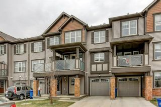 Photo 1: 143 Windford Gardens SW: Airdrie Row/Townhouse for sale : MLS®# A1214339