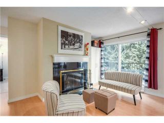 Photo 3: 307 620 BLACKFORD Street in New Westminster: Uptown NW Condo for sale in "DEERWOOD COURT" : MLS®# V1055259