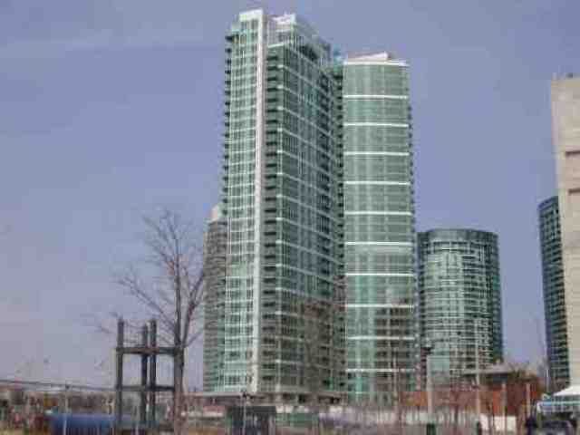 FEATURED LISTING: 7 - 81 Navy Wharf Court Toronto
