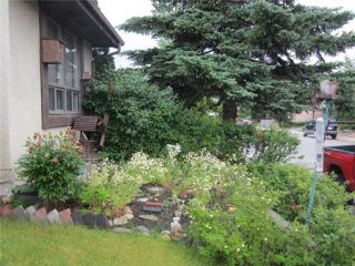 Photo 3: 15 PINECLIFF Close NE in CALGARY: Pineridge Residential Attached for sale (Calgary)  : MLS®# C3627637
