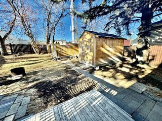 Photo 13: 5615 Thorndale Place NW in Calgary: Thorncliffe Detached for sale : MLS®# A2119305