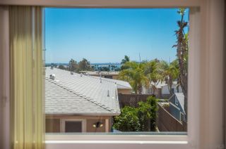 Photo 9: PACIFIC BEACH Condo for sale : 2 bedrooms : 4730 Noyes St #102 in San Diego