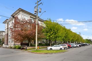 Photo 3: 402 46150 BOLE Avenue in Chilliwack: Chilliwack N Yale-Well Condo for sale in "Newmark" : MLS®# R2687597
