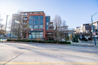 Photo 1: 605 95 MOODY Street in Port Moody: Port Moody Centre Condo for sale : MLS®# R2873082
