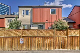 Photo 2: 102 4740 Dalton Drive NW in Calgary: Dalhousie Row/Townhouse for sale : MLS®# A2077956