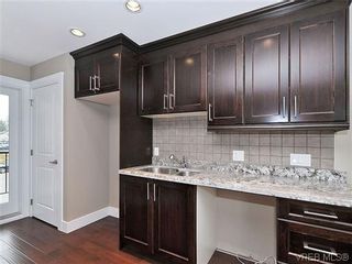 Photo 7: 974 Rattanwood Pl in VICTORIA: La Happy Valley Row/Townhouse for sale (Langford)  : MLS®# 621552