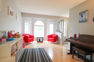 Photo 6: 35 Altomare Place in Winnipeg: Canterbury Park Residential for sale (3M)  : MLS®# 202117435