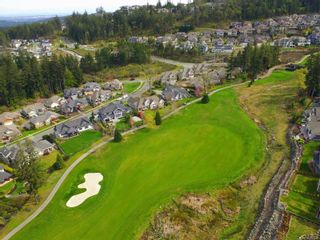 Photo 35: 2227 Players Dr in Langford: La Bear Mountain House for sale : MLS®# 878457