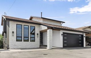 Main Photo: 243 East chestermere Drive E: Chestermere Detached for sale : MLS®# A2104709
