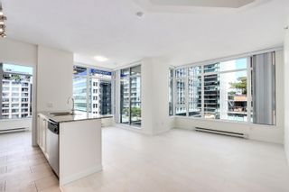 Photo 3: 902 480 ROBSON Street in Vancouver: Downtown VW Condo for sale in "R&R" (Vancouver West)  : MLS®# R2714031