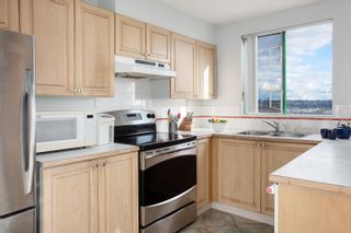 Photo 6: 802 420 CARNARVON STREET in New Westminster: Downtown NW Condo for sale : MLS®# R2650639