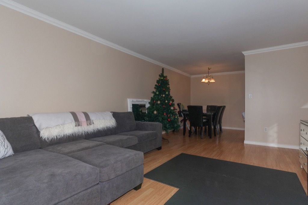 Photo 6: Photos: 424 9847 MANCHESTER Drive in Burnaby: Cariboo Condo for sale in "BARCLAY WOOD" (Burnaby North)  : MLS®# R2224490
