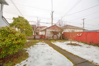 Photo 4: 2933 E 43RD Avenue in Vancouver: Killarney VE House for sale (Vancouver East)  : MLS®# R2145638