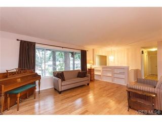 Photo 3: 4169 BRACKEN Ave in VICTORIA: SE Lake Hill House for sale (Saanich East)  : MLS®# 662171