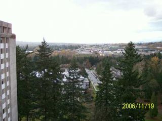 Photo 8: 9595 ERICKSON Drive in Burnaby: Sullivan Heights Condo for sale in "CAMERO TOWER" (Burnaby North)  : MLS®# V620031