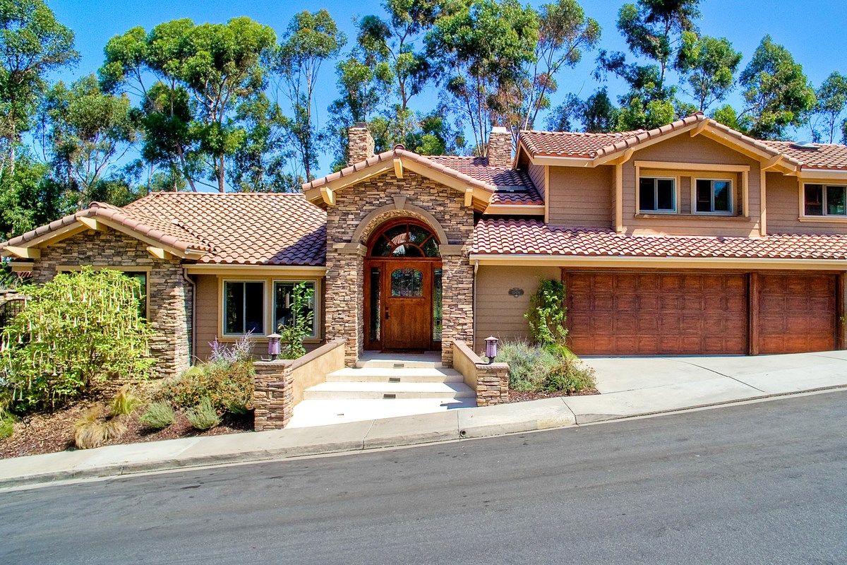 Main Photo: SCRIPPS RANCH House for sale : 4 bedrooms : 12436 Rue Fountainbleau in San Diego