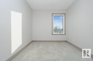 Photo 32: 11016 149 Street in Edmonton: Zone 21 House Half Duplex for sale : MLS®# E4385832