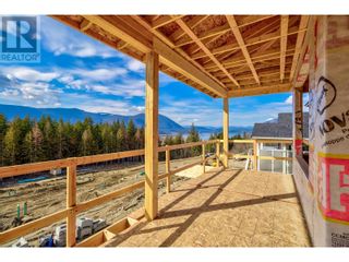 Photo 6: 1661 9 Street SE in Salmon Arm: House for sale : MLS®# 10301870
