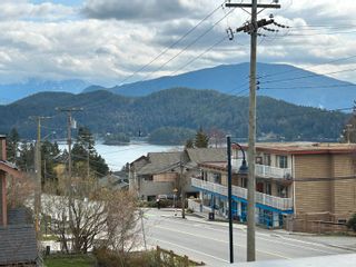 Photo 16: 1 728 GIBSONS Way in Gibsons: Gibsons & Area Townhouse for sale (Sunshine Coast)  : MLS®# R2766167