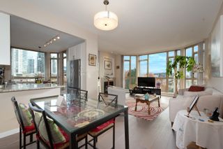Photo 3: 801 160 W KEITH Road in North Vancouver: Central Lonsdale Condo for sale in "Victoria Park West" : MLS®# R2740244