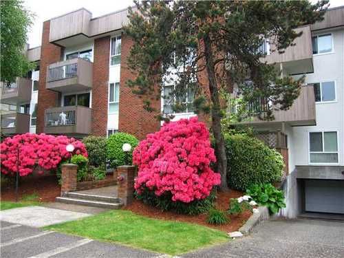 Main Photo: 204 1640 11TH Ave W in Vancouver West: Fairview VW Home for sale ()  : MLS®# V951708