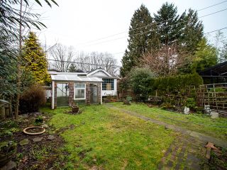 Photo 17: 1951 E 8TH Avenue in Vancouver: Grandview VE House for sale (Vancouver East)  : MLS®# R2028022