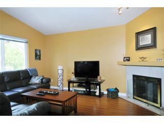 Photo 3: 23825 114A AV in Maple Ridge: Cottonwood MR House for sale : MLS®# V995370